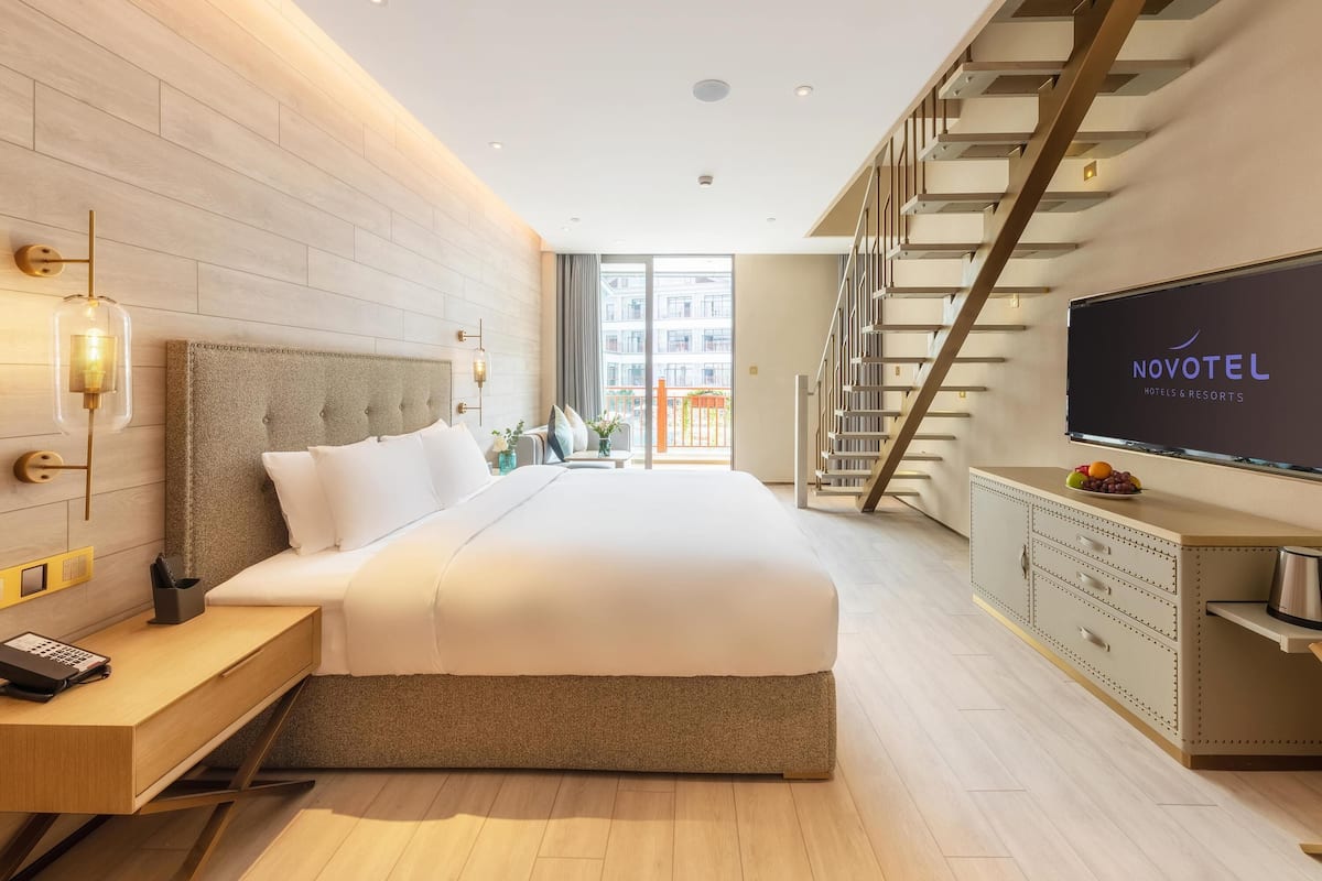 Executive Room, Multiple Beds, Lake View