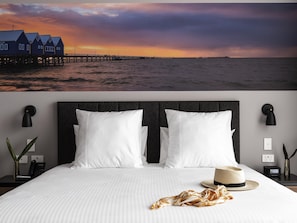 Superior Room, 1 King Bed | 1 bedroom, premium bedding, in-room safe, individually decorated