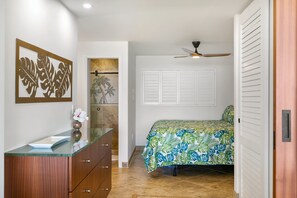 2 bedrooms, iron/ironing board, travel cot, free WiFi