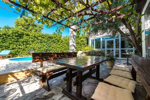 Outdoor dining - Mediteran Villa Piano-Exceptional privacy (Mlini)