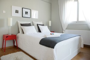 Desk, iron/ironing board, free WiFi, bed sheets - Giannis studio is a unique place to stay for business or pleasure  (Strovolos)