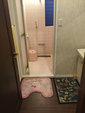 Bathroom - Funabori Hasui (Tokyo)