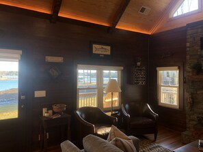 Téléviseur, foyer, sélection de musique, chaîne audio