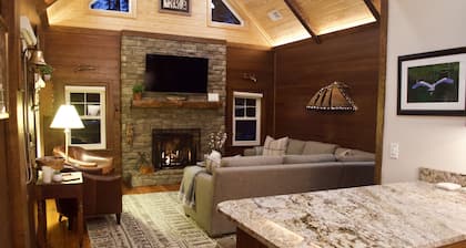 DIE KABINE BEI HIDDEN COVE