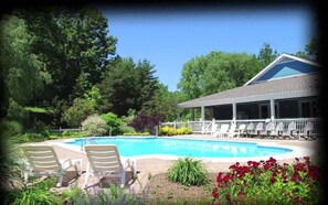 Indoor pool, outdoor pool - Beach Daze - 3 Baths, 4 Bedrooms, 5 Stars AND A NEW POOL! (South Haven)