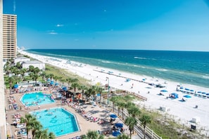 A heated pool - Beachfront/King Bed/Beach Chair Scv! (Panama City Beach)