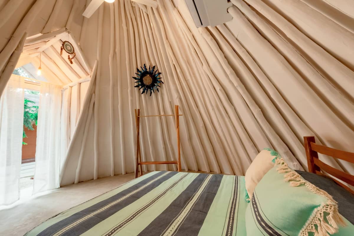 Comfort Cabin