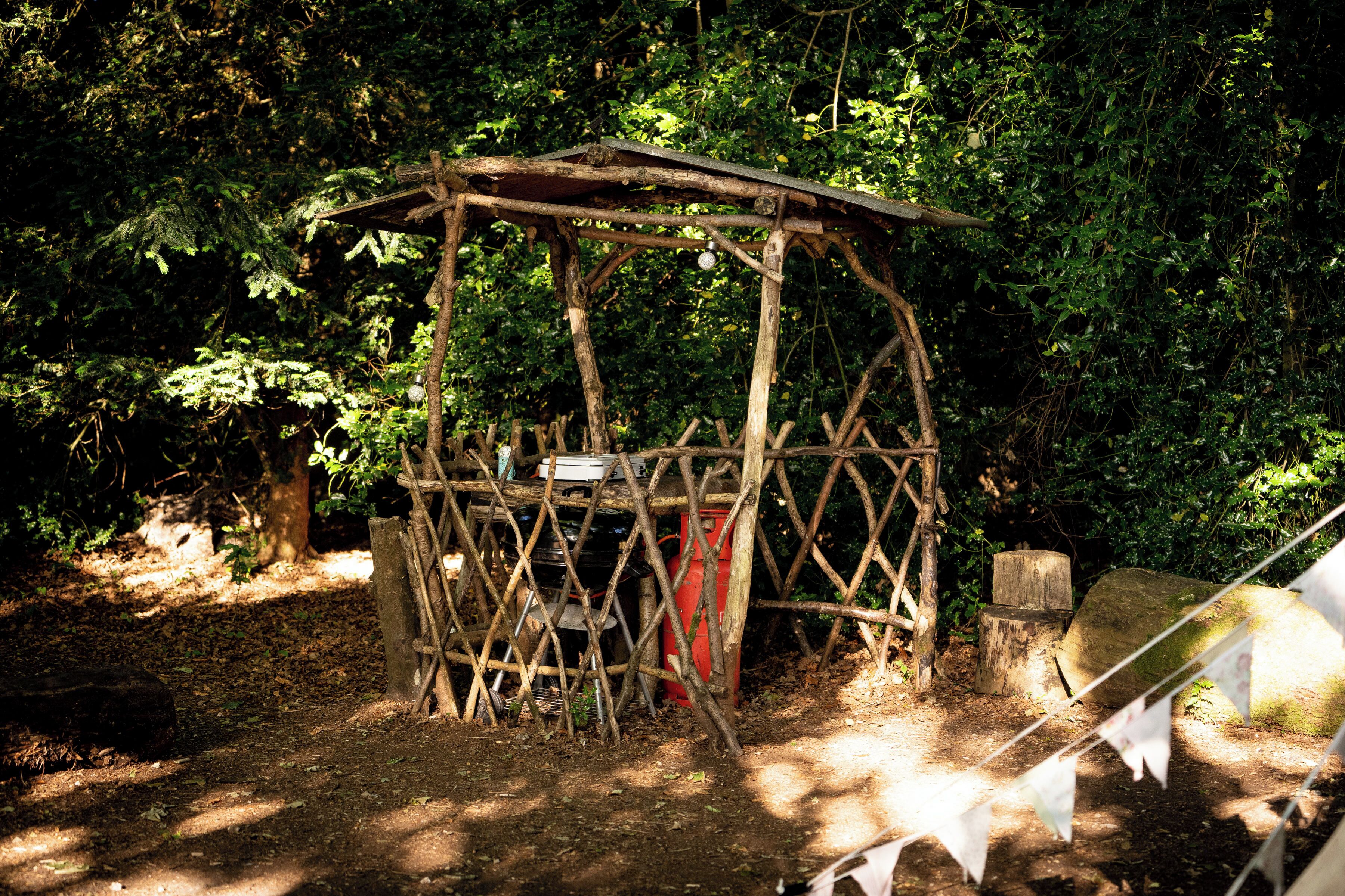 Kawasan BBQ/berkelah