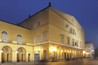 Navel of Parma