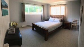 2 dormitoris, un bressol de viatge, wifi gratuïta i roba de llit