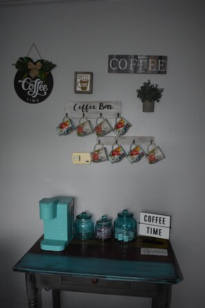 Family Cabin (HH) | Coffee and/or coffee maker