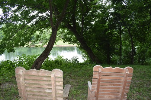 Jack's White River Fishing Resort