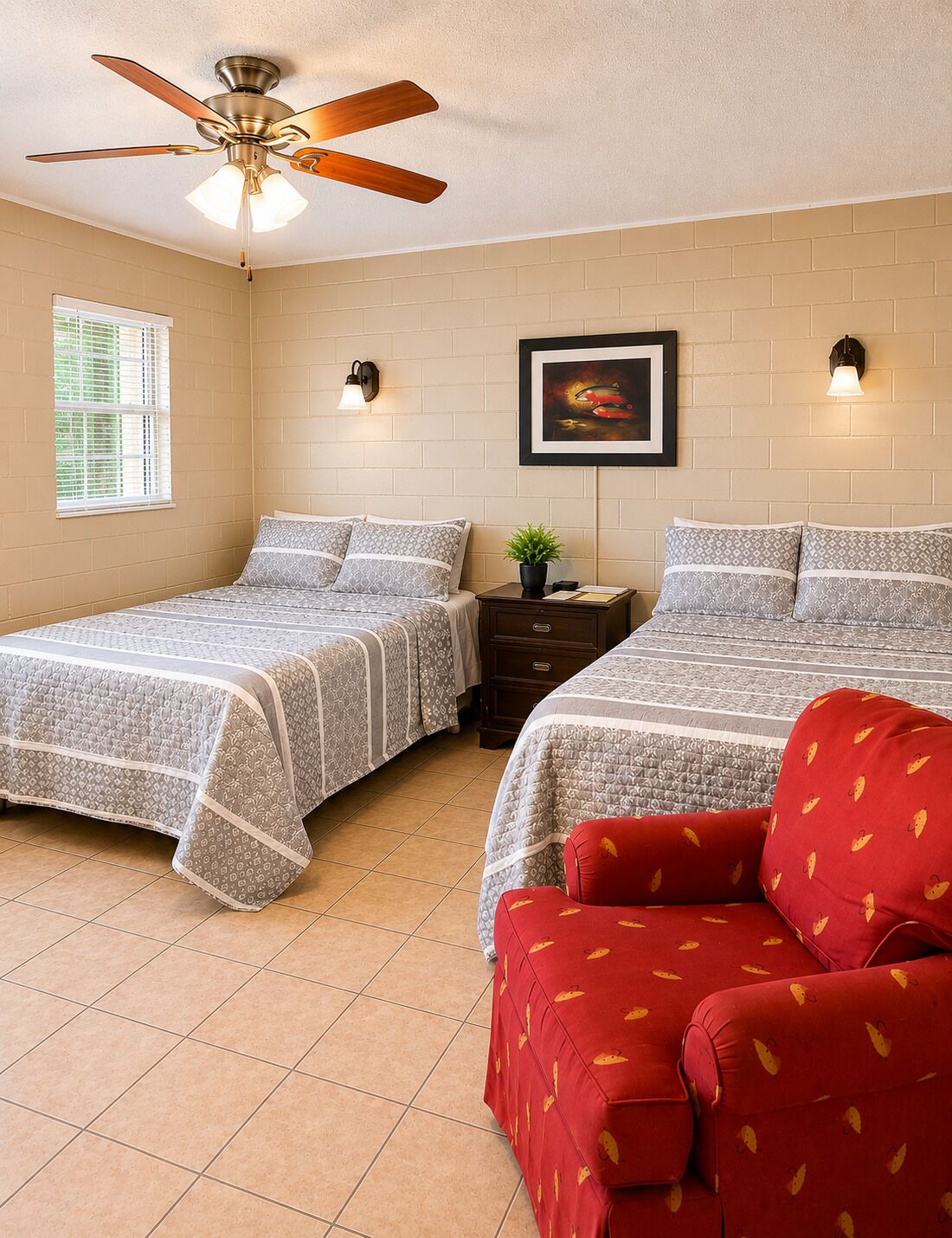 Classic Room | Premium bedding, free rollaway beds, free WiFi, bed sheets
