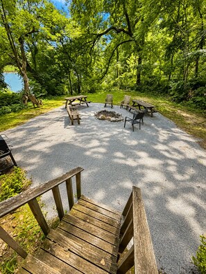 Family Cottage (MH) | Terrace/patio