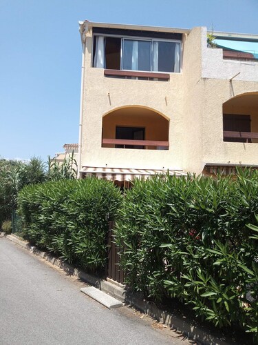 Studio proche plage de sable fin