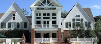 Charming King's Creek 3 Bedroom Cottage