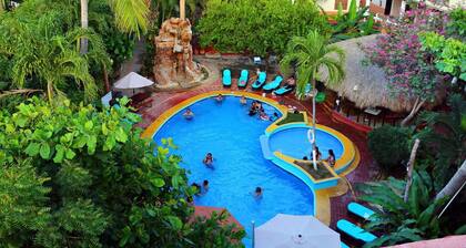 Hotel y Bungalows Acuario