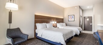 塔爾薩東卡圖薩智選假日套房酒店 IHG 旗下酒店