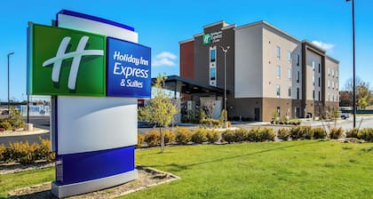 Holiday Inn Express & Suites Tulsa East - Catoosa by IHG