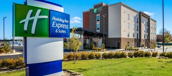Holiday Inn Express & Suites Tulsa East - Catoosa by IHG