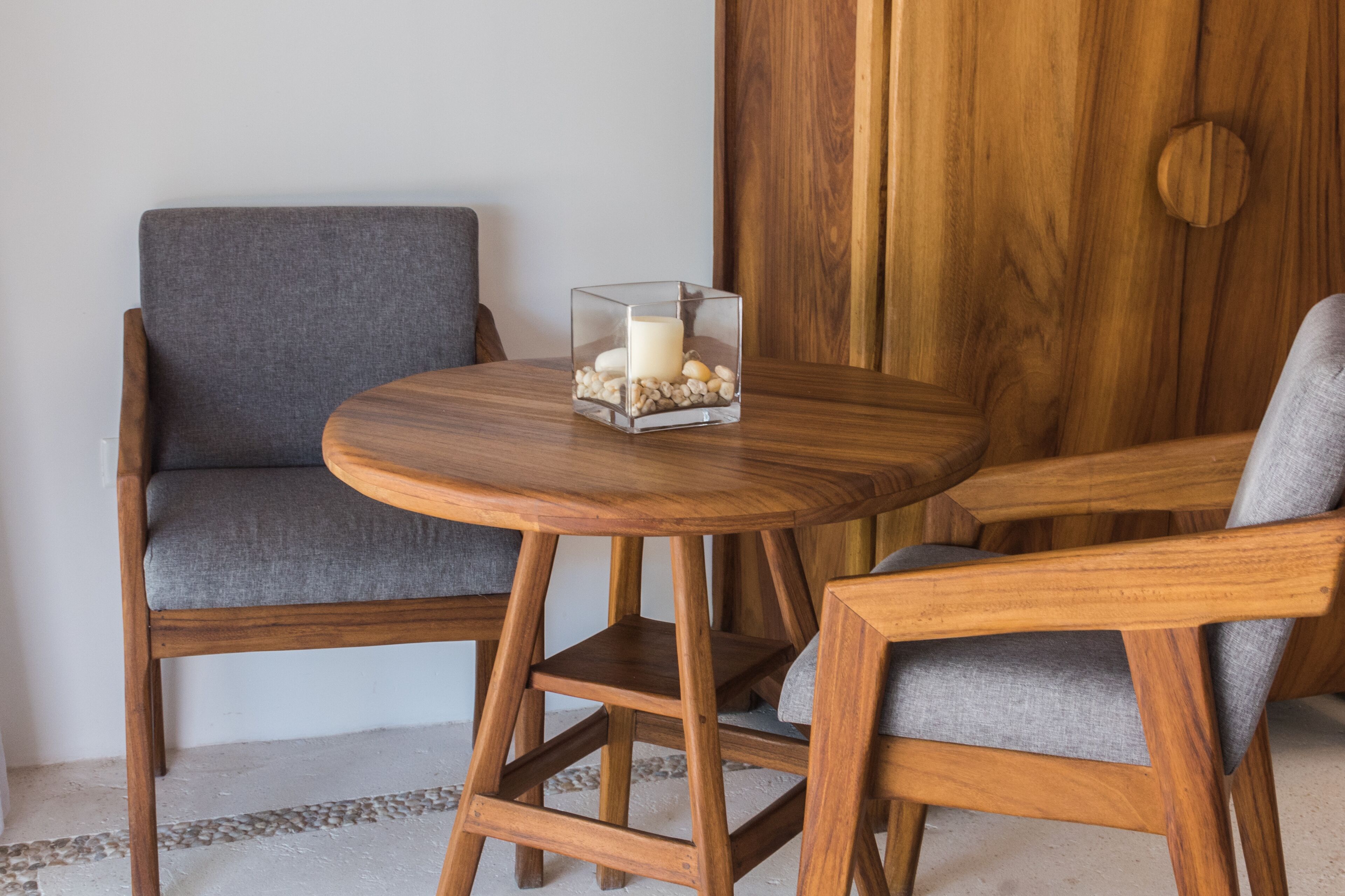 deluxe suite, 1 king bed with sofa bed | minibar