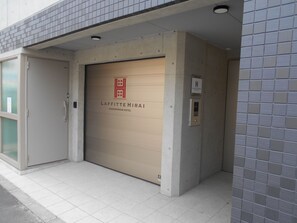 Exterior - Laffitte Hirai Condominium Hotel (Tokyo)