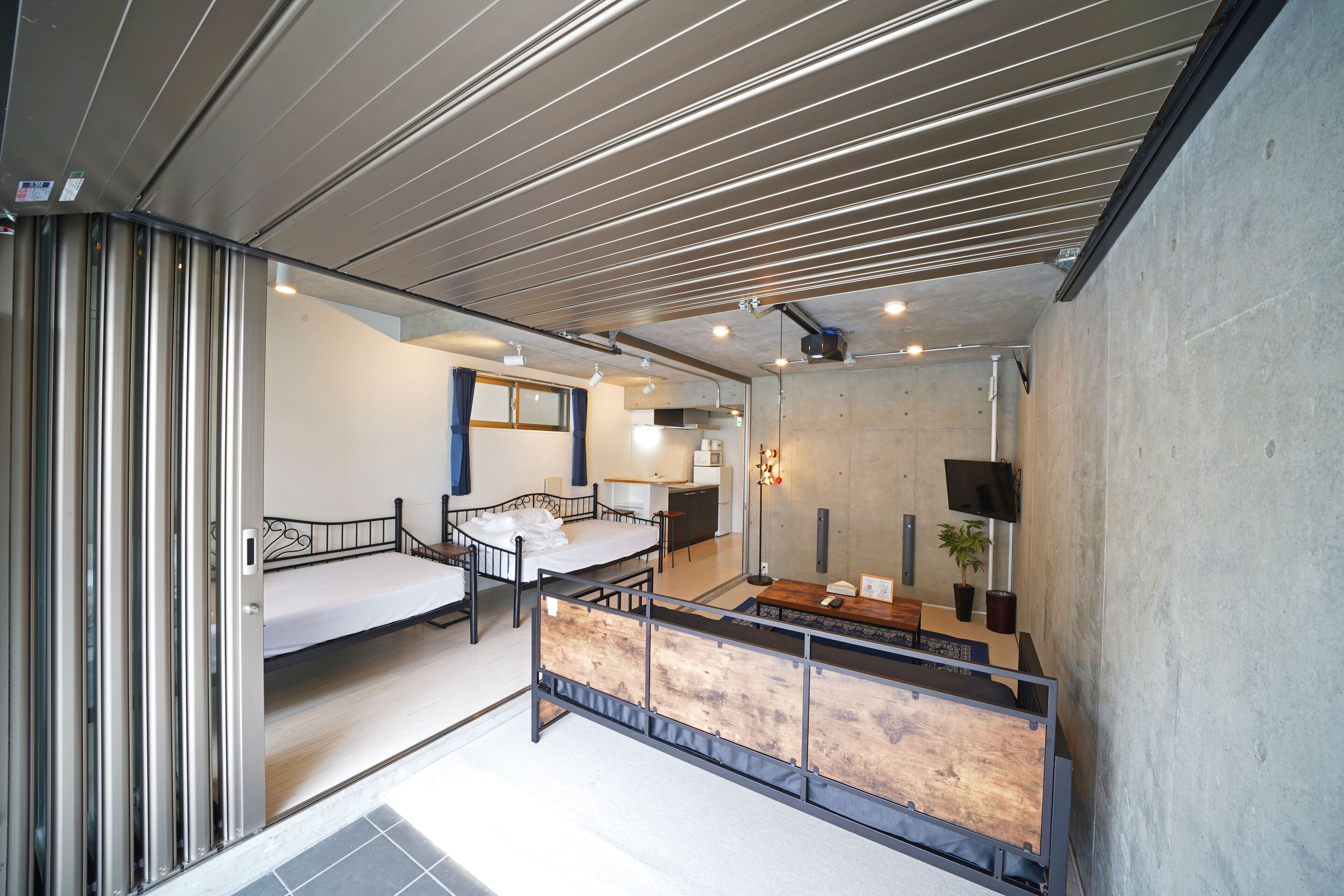 Grand Suite, Non Smoking (1F) | Living area | Flat-screen TV, Netflix, Hulu, streaming services