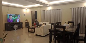 Lobby sitting area - Bohol Sweet Home B&B (Guindulman)