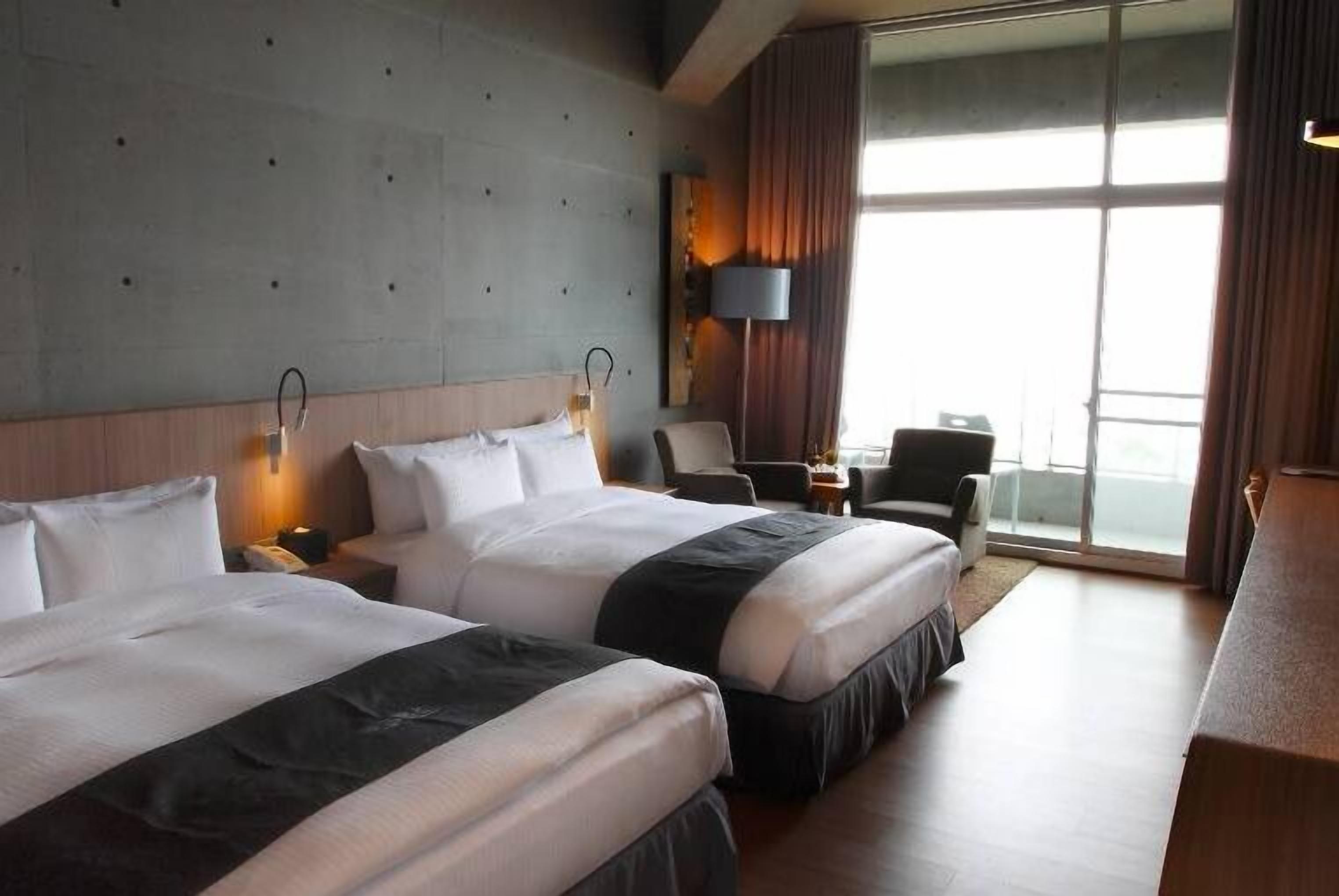 Couette en duvet d'oie, minibar, coffres-forts dans les chambres, bureau