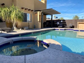 Outdoor pool, pool loungers