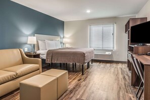 Standard Room, 1 King Bed with Sofa bed, Non Smoking | Memory foam beds, desk, laptop workspace, iron/ironing board