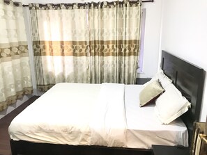 2 chambres, Wi-Fi gratuit, draps fournis