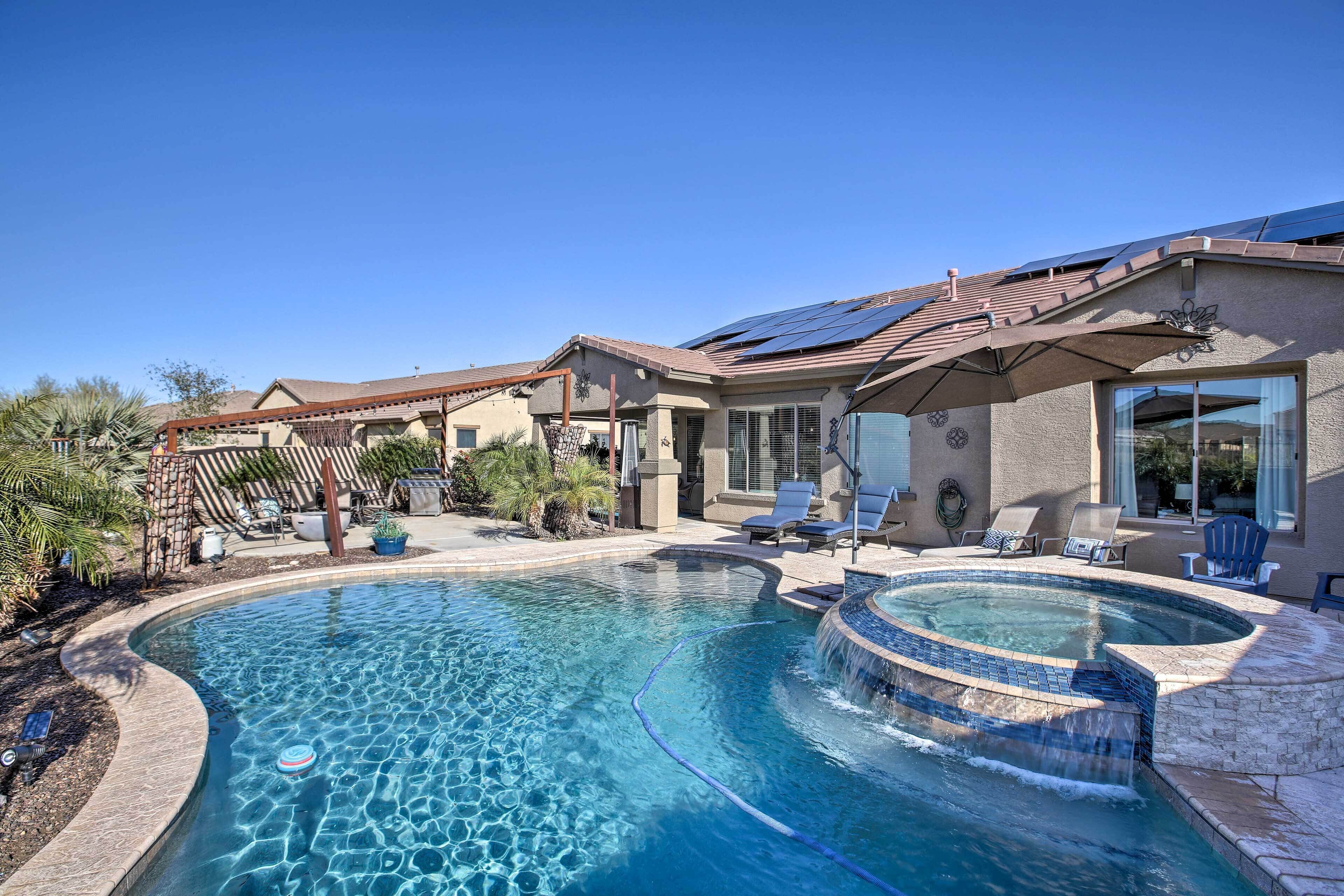 Estrella Mountain Ranch Getaway w/ Outdoor Oasis!