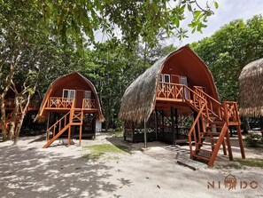 Exterior - Nido Mantanani Lodge (Pulau Mantanani Besar)