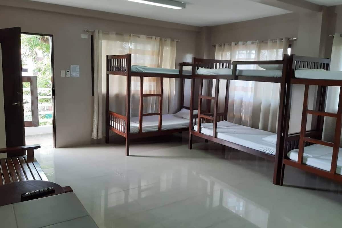 Family Studio | Free WiFi