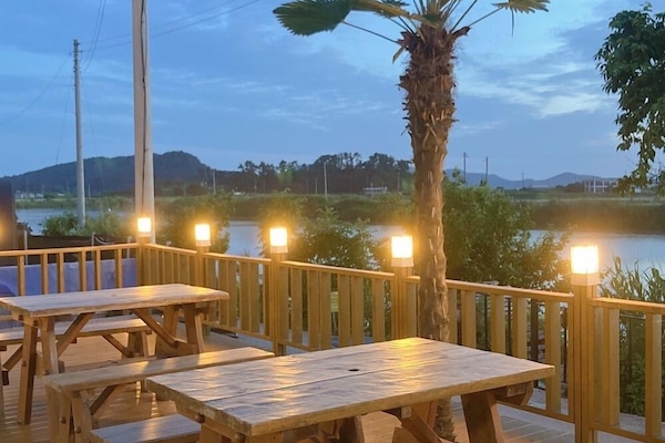 Façade de lâhĂ©bergement