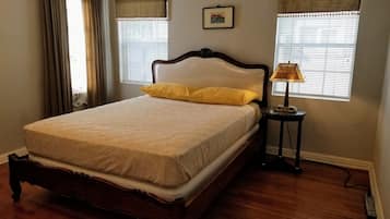 Double Room, Private Bathroom | Free WiFi, bed sheets
