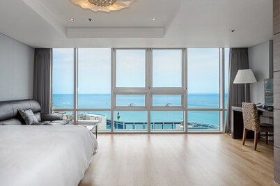 Haeundae Seacloud Hotel Residence