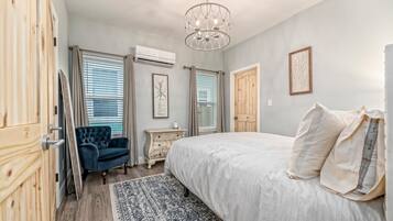 2 bedrooms, in-room safe, iron/ironing board, travel cot