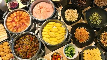 ๋งค์ผ ๋ทํ ์์นจ ์์ฌ(1์ธ๋น JPY 1500)