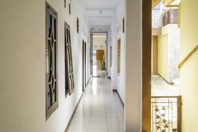 SPOT ON 2395 Hotel Aden 2 Syariah