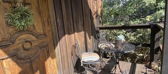 Top of the Mountain Cabin on 40 acres with Amazing Views