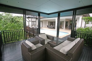 Pemandangan dari properti