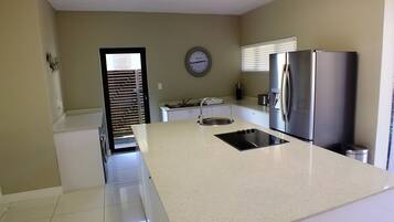 Fridge, microwave, dishwasher, coffee/tea maker