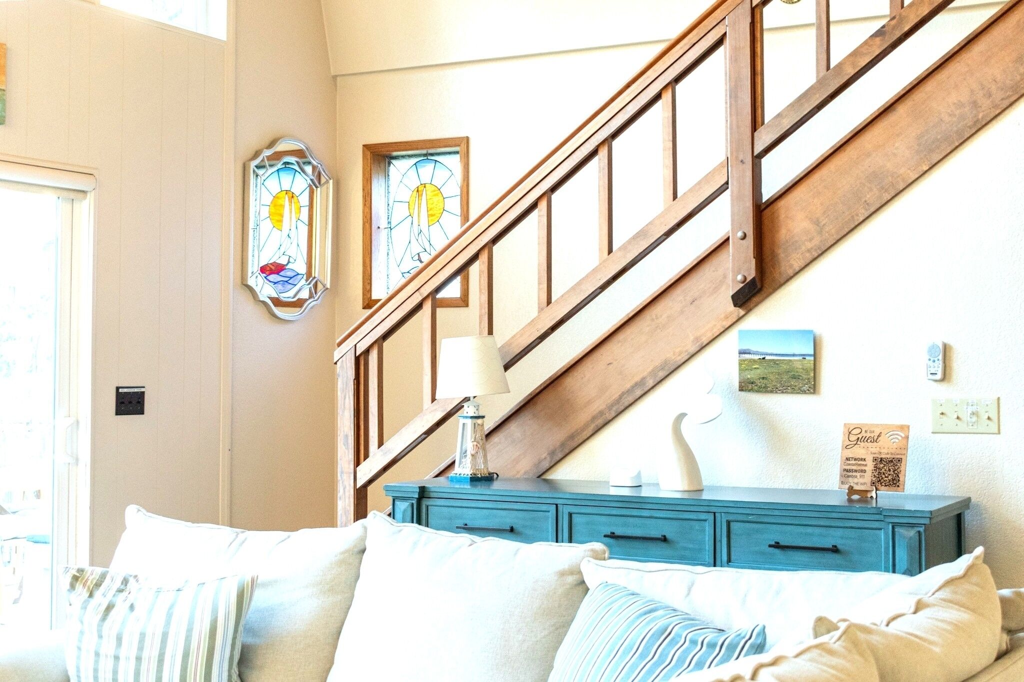 Smart TV, fireplace, Netflix, books