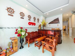 Reception - Hoa Giay Hotel (Nha Trang)