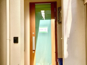 Property entrance - Paragon Residence OSAKA (Osaka)