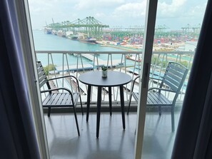 Premier Room, 2 Bedrooms | Terrace/patio - Cooliv Waterfront (Singapore)