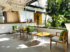 Concierge desk - Cooliv Waterfront (Singapore)