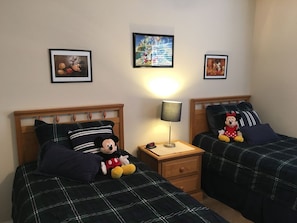 3 bedrooms, desk, iron/ironing board, travel cot